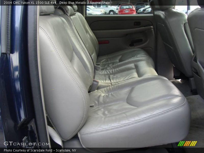 Deep Blue Metallic / Neutral/Shale 2004 GMC Yukon XL 1500 SLE 4x4