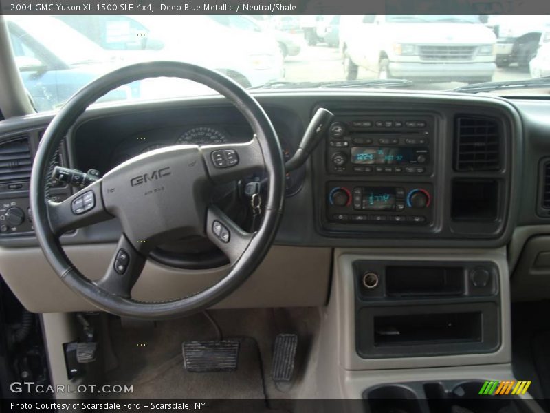 Deep Blue Metallic / Neutral/Shale 2004 GMC Yukon XL 1500 SLE 4x4