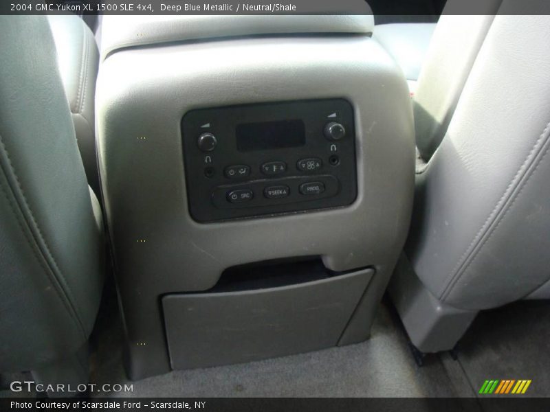 Deep Blue Metallic / Neutral/Shale 2004 GMC Yukon XL 1500 SLE 4x4
