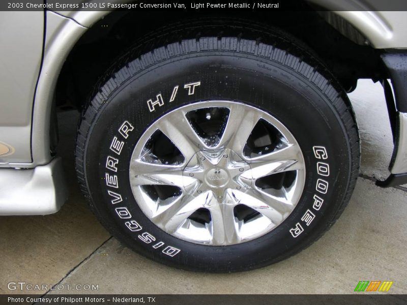 Light Pewter Metallic / Neutral 2003 Chevrolet Express 1500 LS Passenger Conversion Van