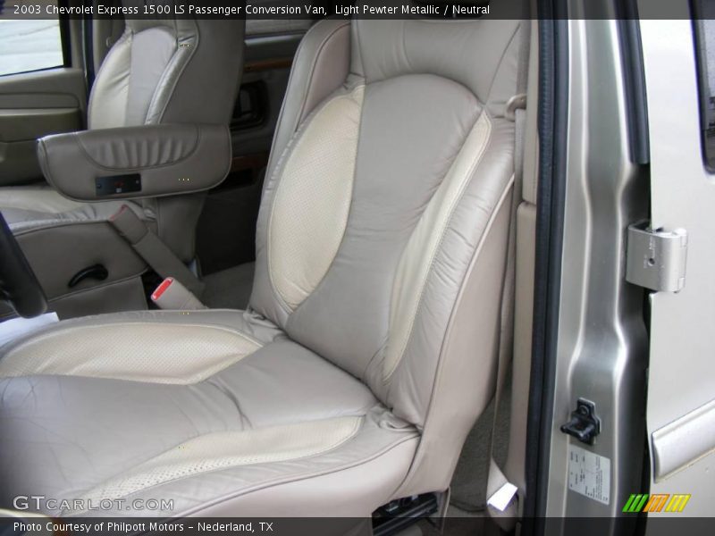 Light Pewter Metallic / Neutral 2003 Chevrolet Express 1500 LS Passenger Conversion Van