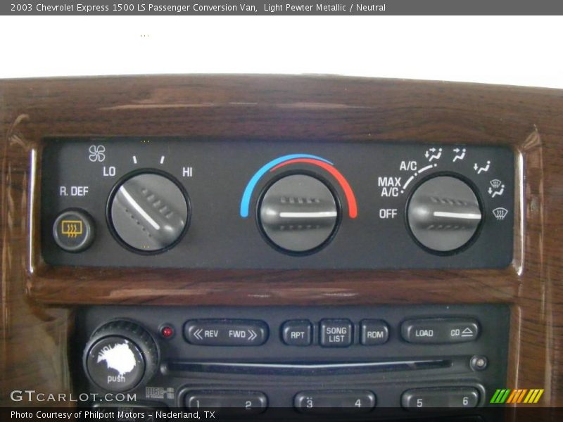 Light Pewter Metallic / Neutral 2003 Chevrolet Express 1500 LS Passenger Conversion Van