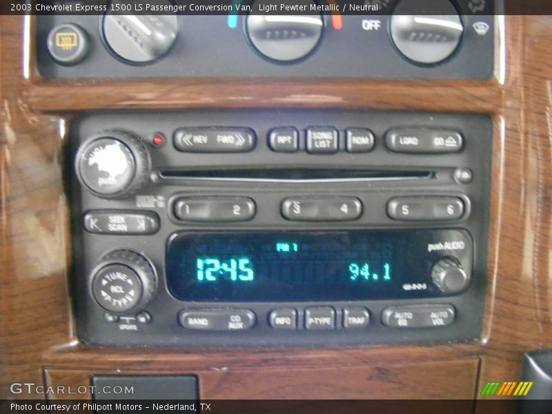 Light Pewter Metallic / Neutral 2003 Chevrolet Express 1500 LS Passenger Conversion Van