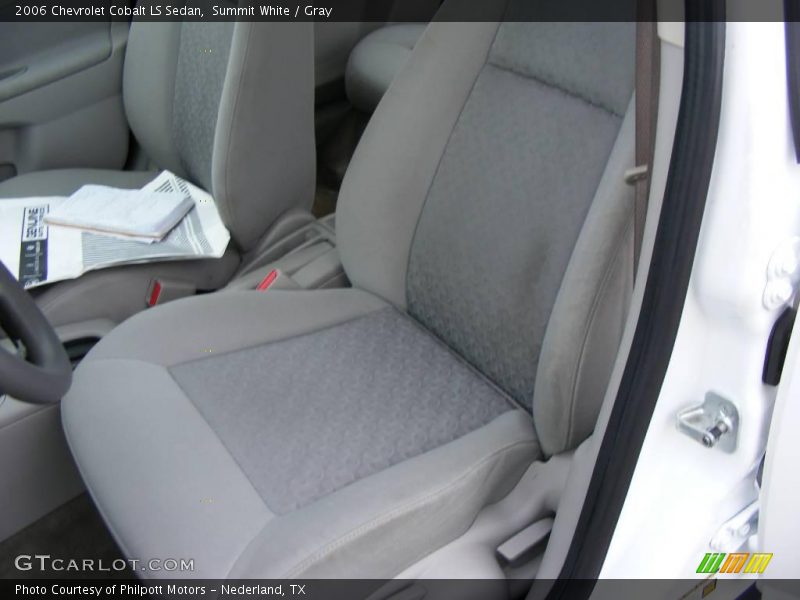 Summit White / Gray 2006 Chevrolet Cobalt LS Sedan