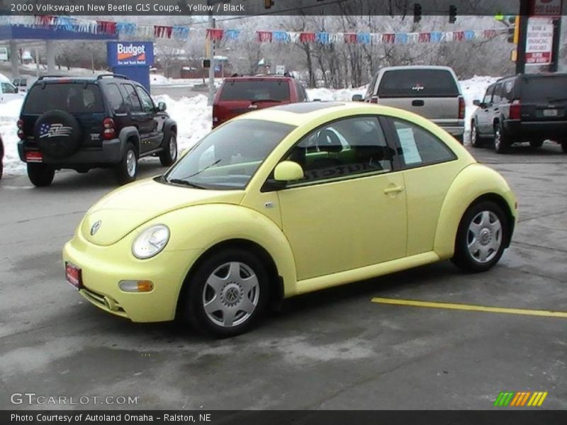 Yellow / Black 2000 Volkswagen New Beetle GLS Coupe