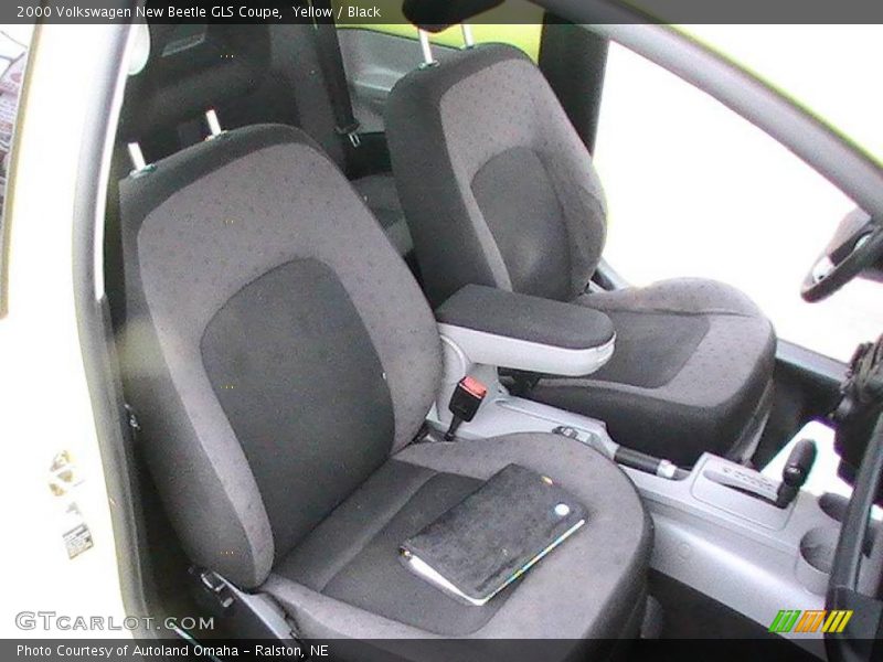 Yellow / Black 2000 Volkswagen New Beetle GLS Coupe