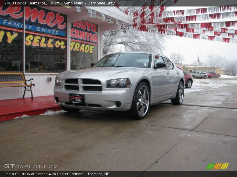 Bright Silver Metallic / Dark Slate Gray 2008 Dodge Charger SE