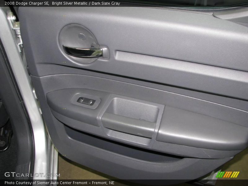 Bright Silver Metallic / Dark Slate Gray 2008 Dodge Charger SE