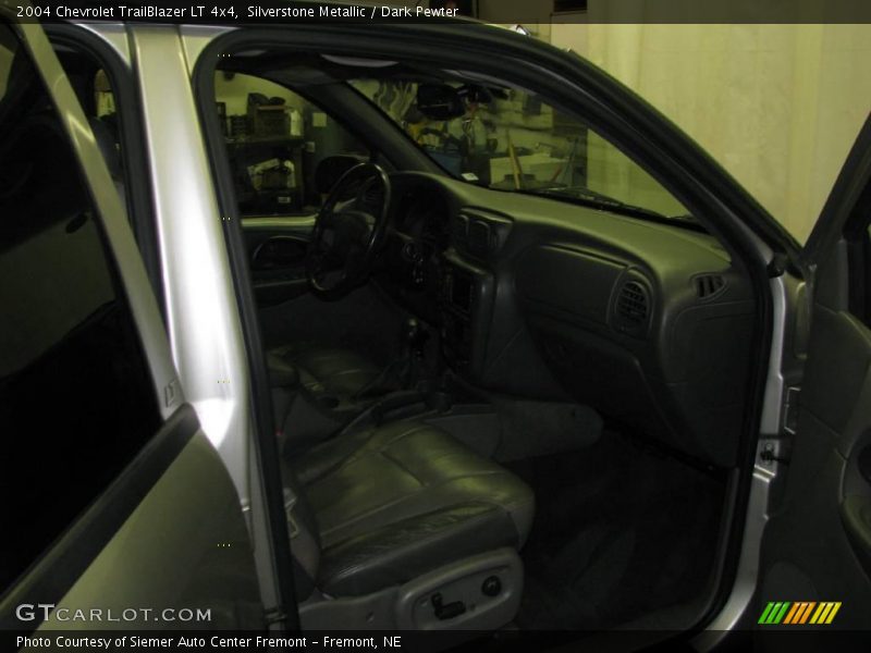 Silverstone Metallic / Dark Pewter 2004 Chevrolet TrailBlazer LT 4x4
