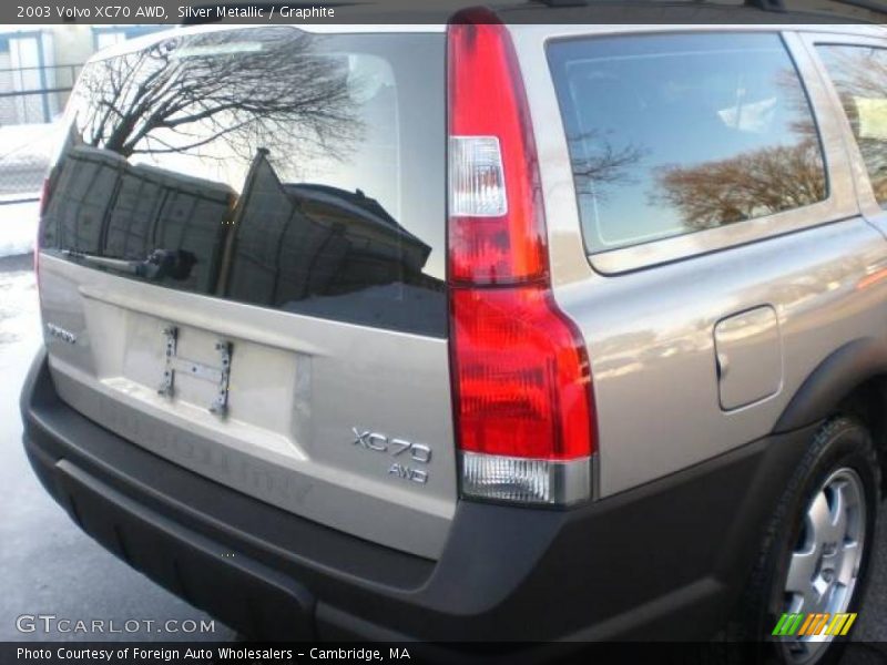 Silver Metallic / Graphite 2003 Volvo XC70 AWD
