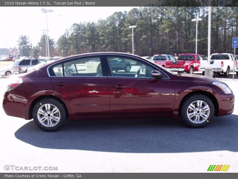 Tuscan Sun Red / Blond 2010 Nissan Altima 2.5 SL