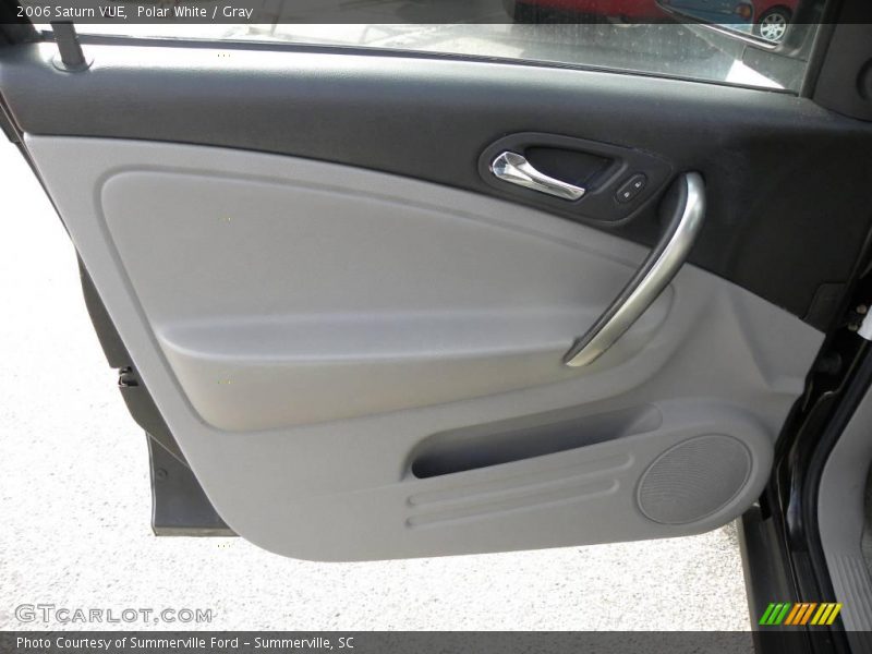 Polar White / Gray 2006 Saturn VUE