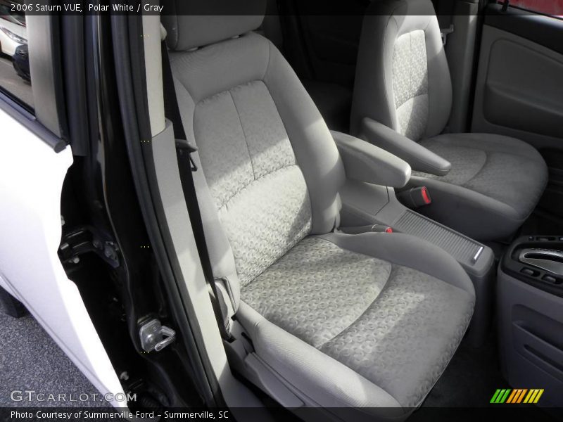Polar White / Gray 2006 Saturn VUE
