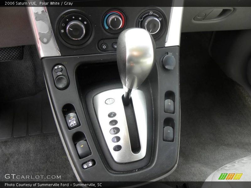 Polar White / Gray 2006 Saturn VUE
