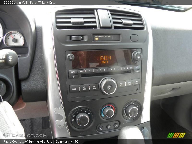 Polar White / Gray 2006 Saturn VUE