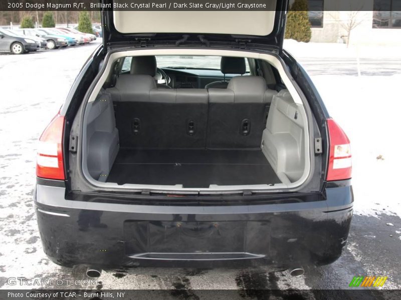 Brilliant Black Crystal Pearl / Dark Slate Gray/Light Graystone 2005 Dodge Magnum R/T