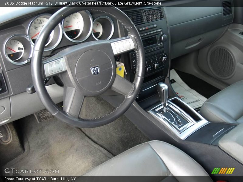 Brilliant Black Crystal Pearl / Dark Slate Gray/Light Graystone 2005 Dodge Magnum R/T