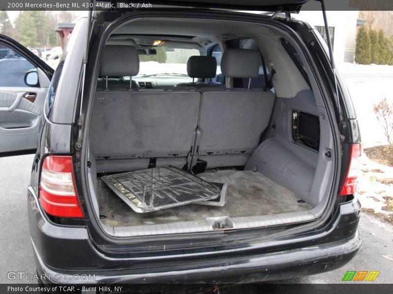 Black / Ash 2000 Mercedes-Benz ML 430 4Matic