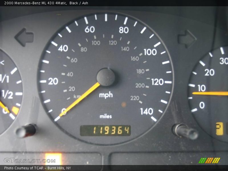 Black / Ash 2000 Mercedes-Benz ML 430 4Matic
