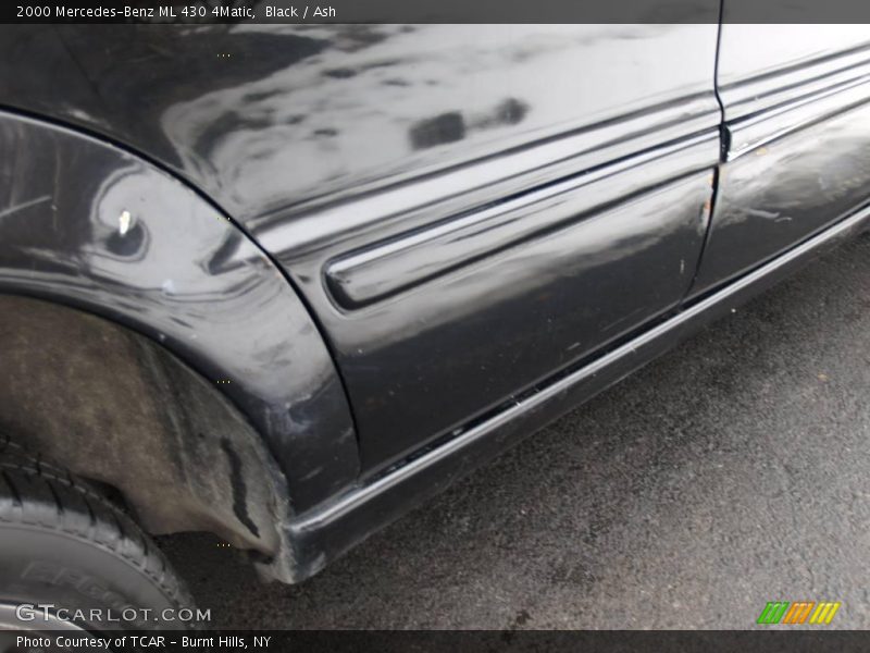Black / Ash 2000 Mercedes-Benz ML 430 4Matic