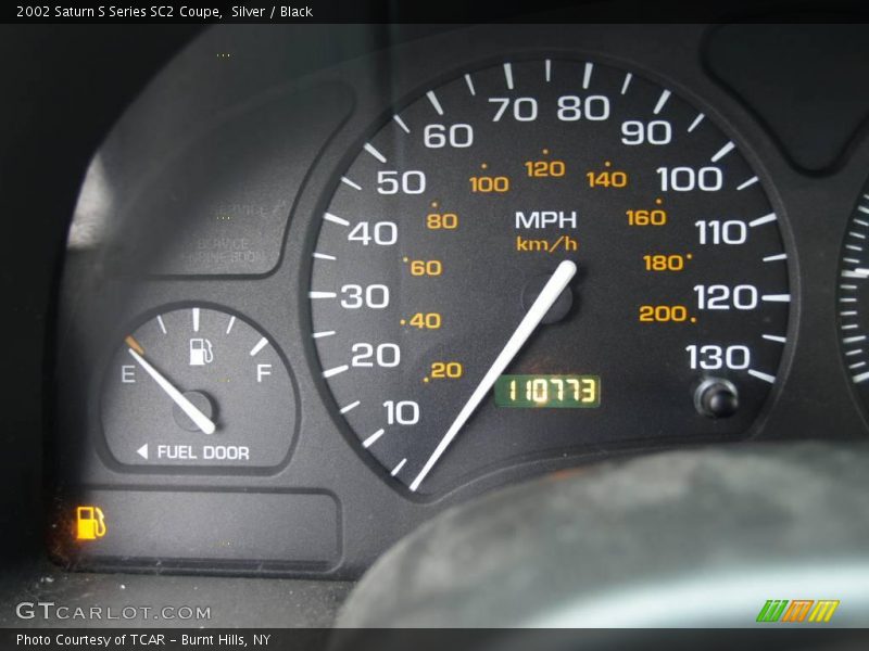 Silver / Black 2002 Saturn S Series SC2 Coupe