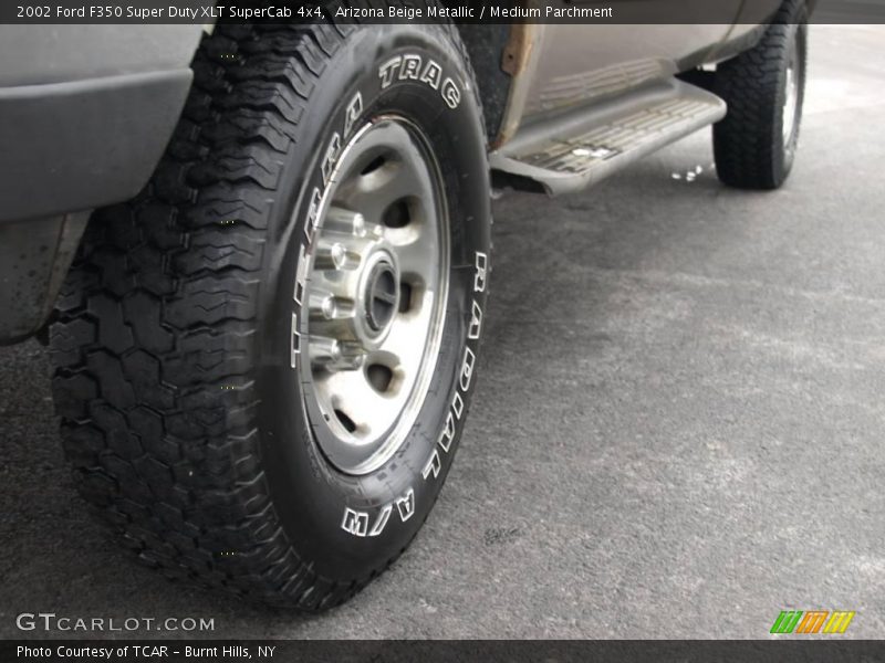 Arizona Beige Metallic / Medium Parchment 2002 Ford F350 Super Duty XLT SuperCab 4x4