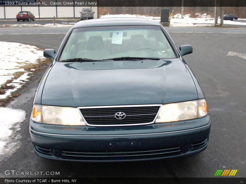 Classic Green Pearl / Ivory 1999 Toyota Avalon XL