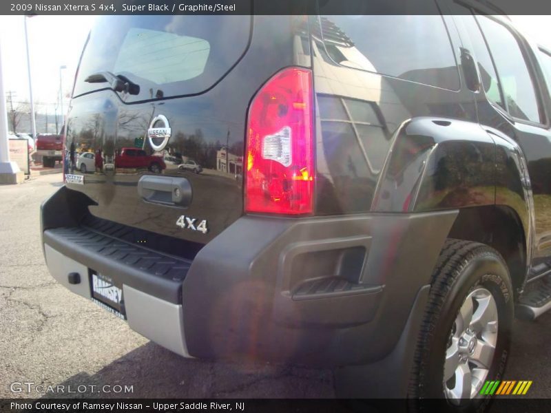 Super Black / Graphite/Steel 2009 Nissan Xterra S 4x4