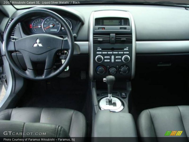 Liquid Silver Metallic / Black 2007 Mitsubishi Galant SE