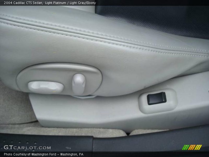 Light Platinum / Light Gray/Ebony 2004 Cadillac CTS Sedan
