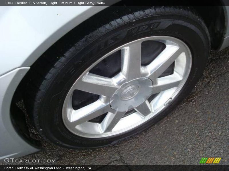 Light Platinum / Light Gray/Ebony 2004 Cadillac CTS Sedan