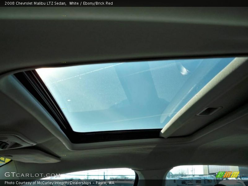 White / Ebony/Brick Red 2008 Chevrolet Malibu LTZ Sedan