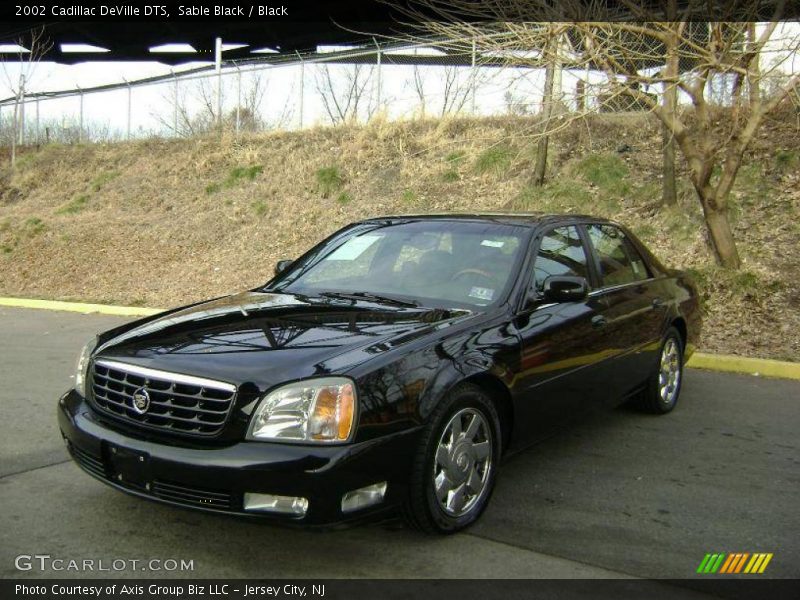 Sable Black / Black 2002 Cadillac DeVille DTS