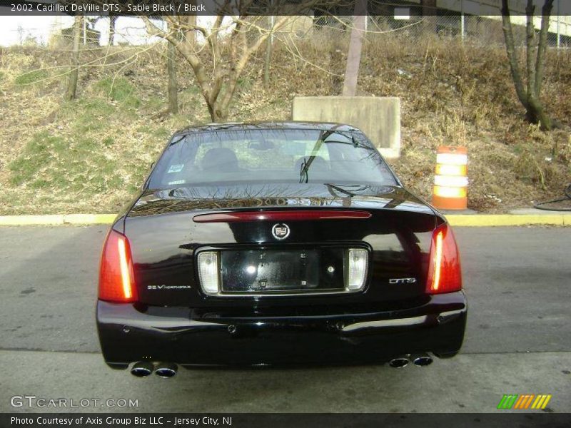 Sable Black / Black 2002 Cadillac DeVille DTS