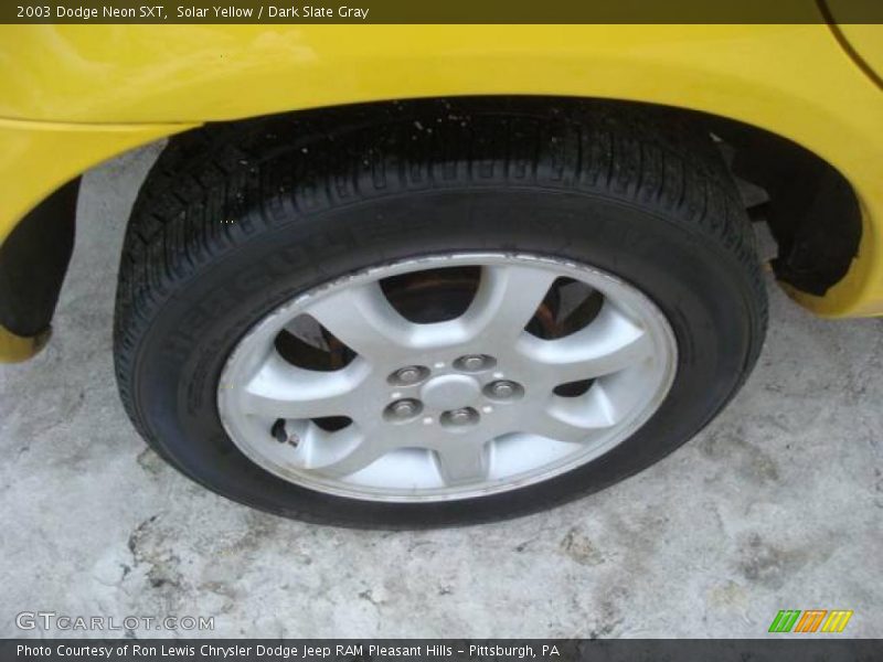 Solar Yellow / Dark Slate Gray 2003 Dodge Neon SXT