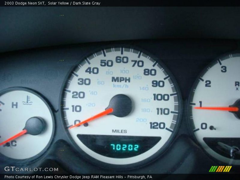 Solar Yellow / Dark Slate Gray 2003 Dodge Neon SXT