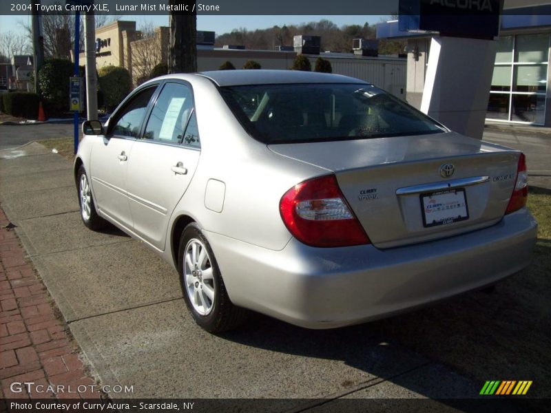 Lunar Mist Metallic / Stone 2004 Toyota Camry XLE