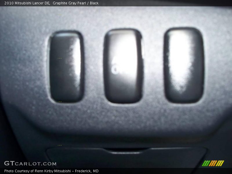 Graphite Gray Pearl / Black 2010 Mitsubishi Lancer DE
