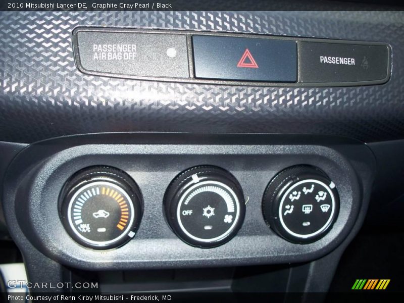 Graphite Gray Pearl / Black 2010 Mitsubishi Lancer DE