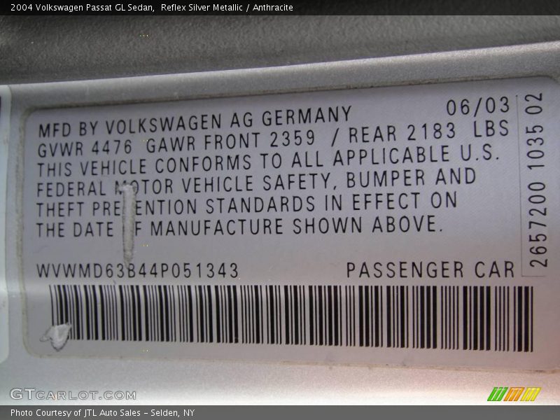 Reflex Silver Metallic / Anthracite 2004 Volkswagen Passat GL Sedan