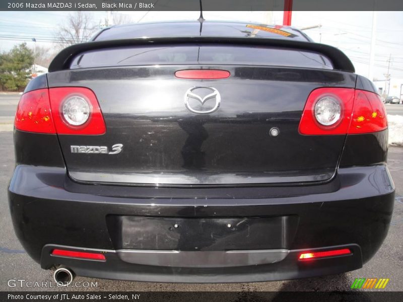 Black Mica / Black 2006 Mazda MAZDA3 i Sedan