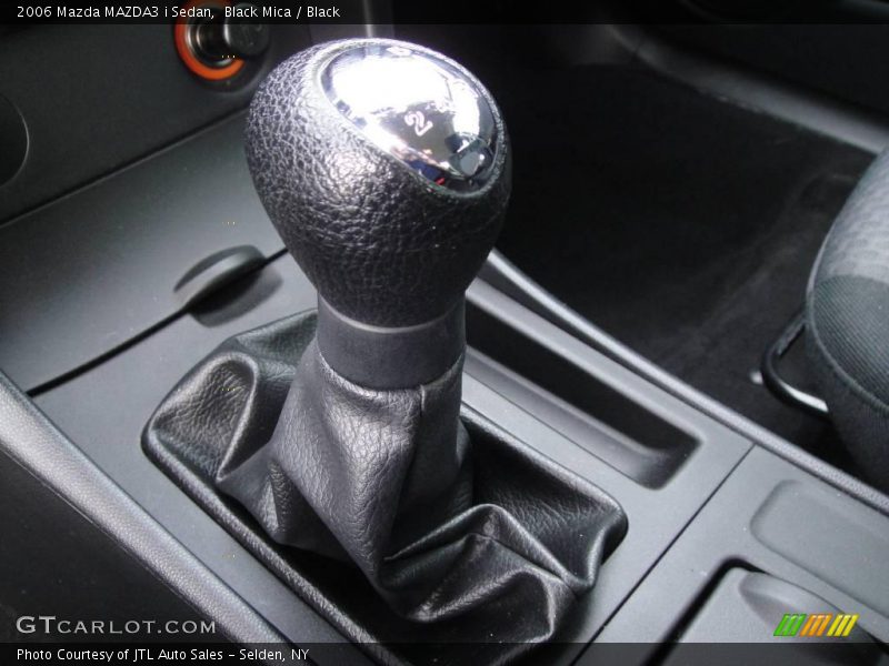 Black Mica / Black 2006 Mazda MAZDA3 i Sedan