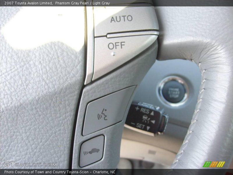 Phantom Gray Pearl / Light Gray 2007 Toyota Avalon Limited