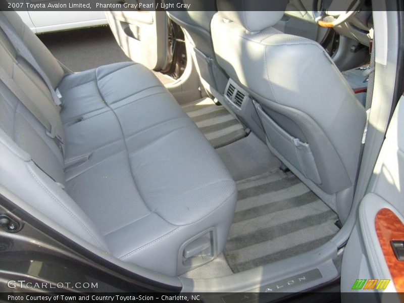 Phantom Gray Pearl / Light Gray 2007 Toyota Avalon Limited