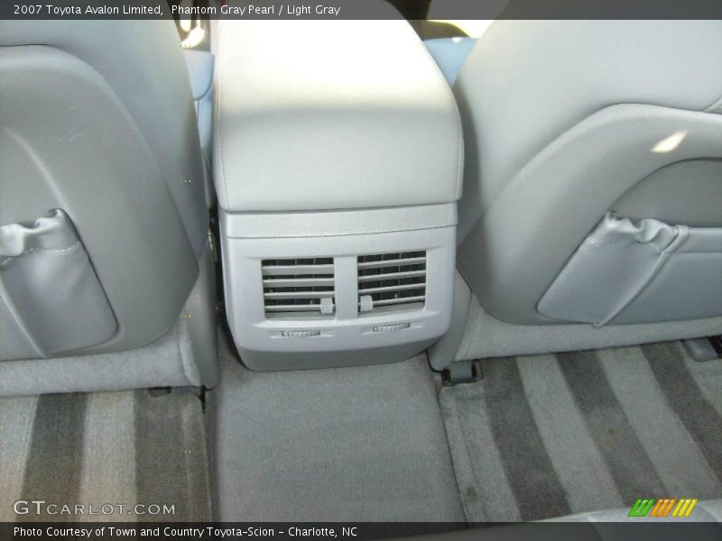 Phantom Gray Pearl / Light Gray 2007 Toyota Avalon Limited