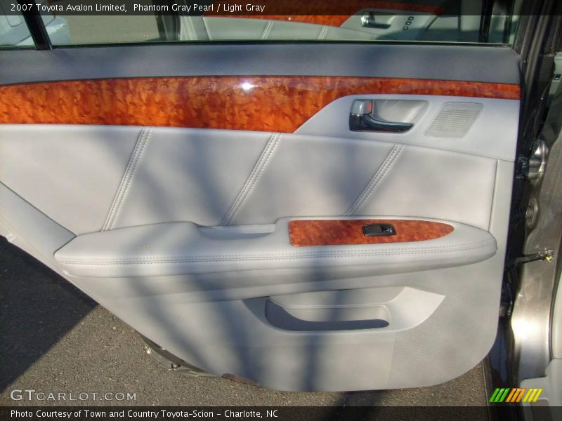 Phantom Gray Pearl / Light Gray 2007 Toyota Avalon Limited