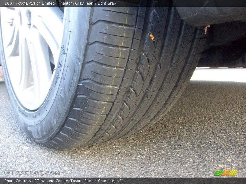 Phantom Gray Pearl / Light Gray 2007 Toyota Avalon Limited