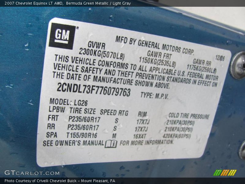 Bermuda Green Metallic / Light Gray 2007 Chevrolet Equinox LT AWD