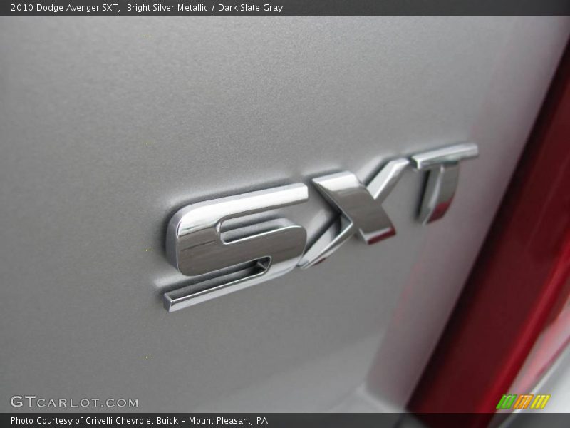 Bright Silver Metallic / Dark Slate Gray 2010 Dodge Avenger SXT