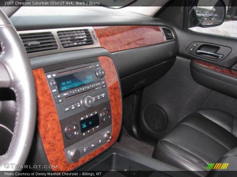 Black / Ebony 2007 Chevrolet Suburban 1500 LT 4x4